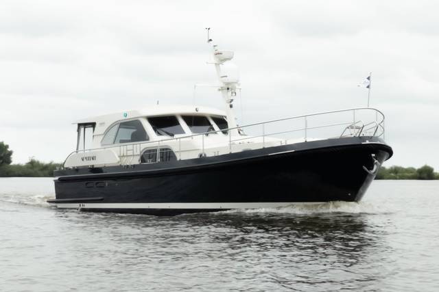 Linssen Range Cruiser 450 Sedan Wheelhouse